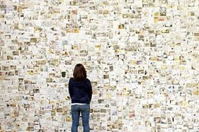 у японії створили стіну пам’яті з 30 000 фотографій