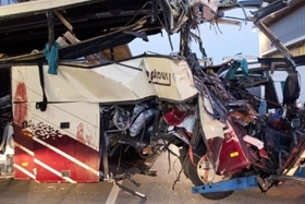 у швейцарії в аварії автобуса загинули 22 дитина