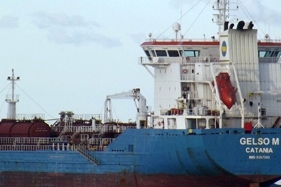 танкер з італії налетів на рифи біля берегів сицилії