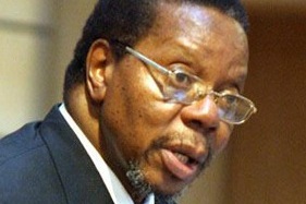 помер президент держави малаві