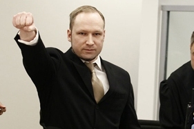 брейвік привітав суддю нацистським жестом